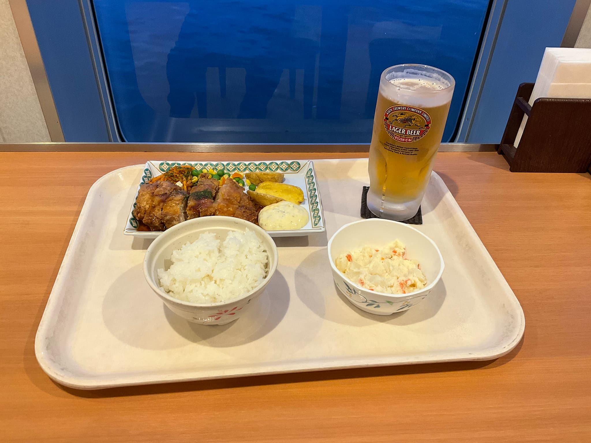 レストラン